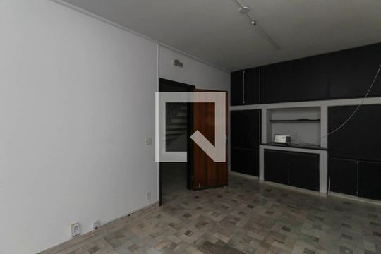 Sala de TV de casa à venda com 4 quartos, 313m² em Vila Formosa, São Paulo