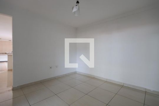 Casa à venda com 2 quartos, 70m² em Vila Santa Maria, São Paulo