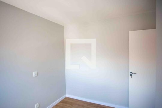 Quarto 2 de apartamento para alugar com 2 quartos, 45m² em Centro, Diadema