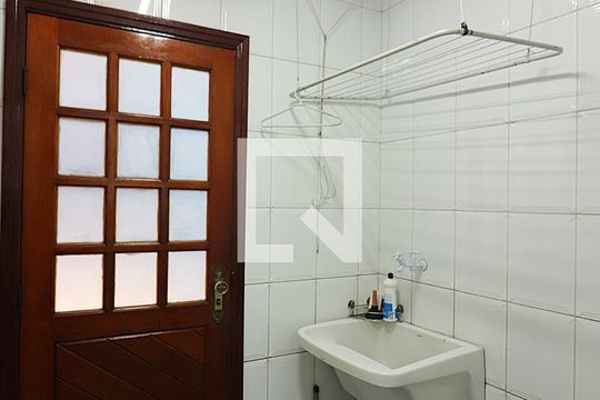 Área de Serviço de casa à venda com 5 quartos, 350m² em Baeta Neves, São Bernardo do Campo
