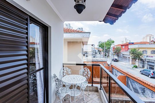 Varanda suíte de casa à venda com 4 quartos, 250m² em Vila Sao Vicente, São Paulo
