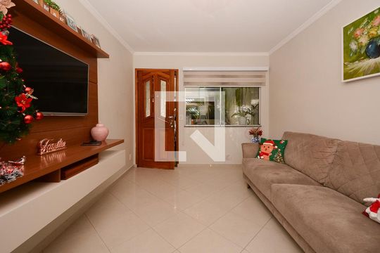 Sala ( Casa 1 ) de casa para alugar com 4 quartos, 152m² em Baeta Neves, São Bernardo do Campo