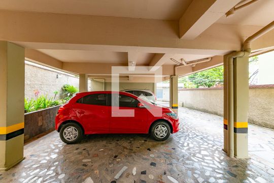 Garagem de apartamento à venda com 3 quartos, 87m² em Alto Caiçaras, Belo Horizonte