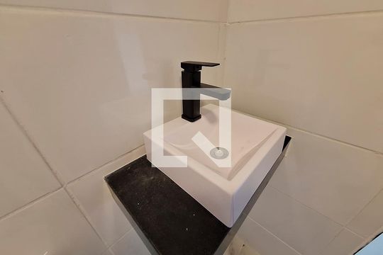 Banheiro de kitnet/studio à venda com 1 quarto, 25m² em Imirim, São Paulo