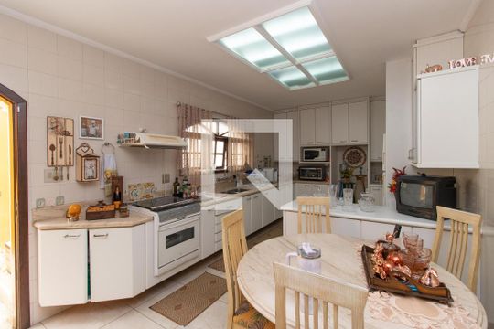 Cozinha de casa para alugar com 4 quartos, 180m² em Jardim Japao, São Paulo