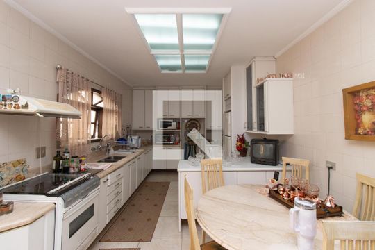 Cozinha de casa para alugar com 4 quartos, 180m² em Jardim Japao, São Paulo