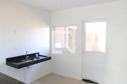 Cozinha de casa de condomínio para alugar com 2 quartos, 60m² em Vila Mutirao Ii, Goiânia
