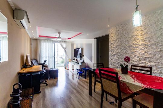 Sala de apartamento à venda com 3 quartos, 72m² em Vila Matilde, São Paulo