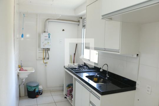 Cozinha de apartamento para alugar com 2 quartos, 45m² em Jardim da Posse, Nova Iguaçu