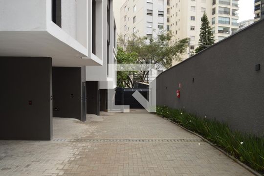 Fachada de casa para alugar com 2 quartos, 122m² em Vila Mariana, São Paulo