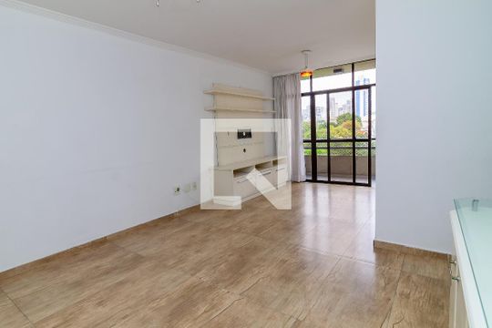Sala de apartamento para alugar com 3 quartos, 90m² em Vila Anglo Brasileira, São Paulo