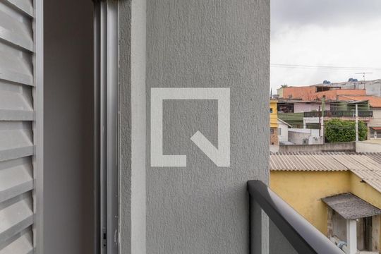 Varanda Suíte 2 de casa de condomínio à venda com 2 quartos, 67m² em Jardim Lideranca, São Paulo