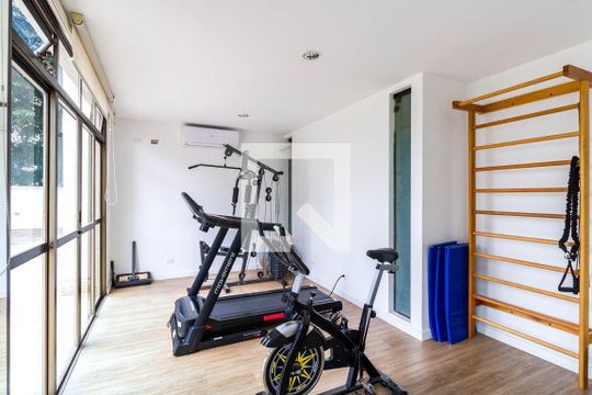 Área comum de apartamento à venda com 3 quartos, 117m² em Real Parque, São Paulo