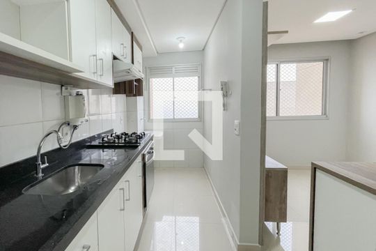 Cozinha  de apartamento para alugar com 2 quartos, 49m² em Centro, São Bernardo do Campo