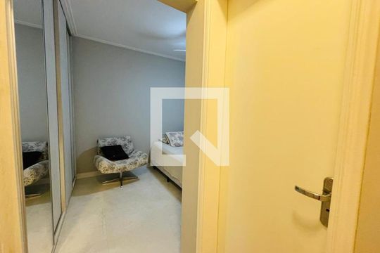 Quarto Suíte de apartamento para alugar com 3 quartos, 147m² em Gonzaga, Santos