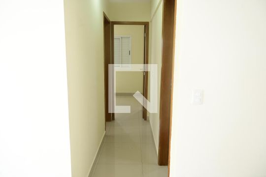 Corredor de apartamento para alugar com 2 quartos, 58m² em Vila Maria José, Goiânia