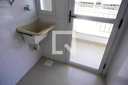 Área de Serviço de apartamento para alugar com 2 quartos, 58m² em Vila Maria José, Goiânia