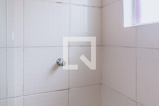 Banheiro  de casa para alugar com 2 quartos, 40m² em Jardim Madureira, São José dos Campos