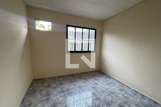 Quarto de casa para alugar com 1 quarto, 44m² em Parque Lafaiete, Duque de Caxias