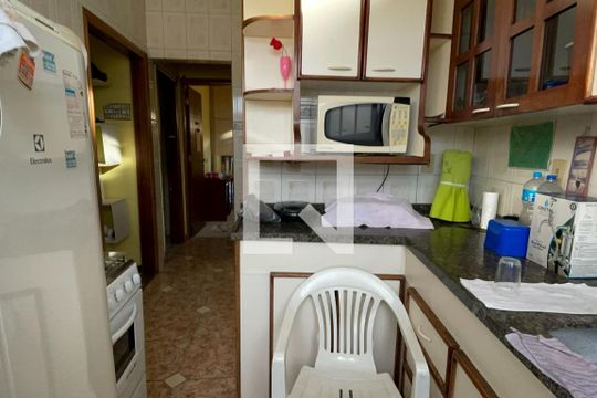 Cozinha de casa para alugar com 1 quarto, 21m² em Parque Lafaiete, Duque de Caxias
