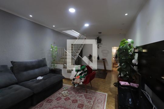 Casa à venda com 3 quartos, 350m² em Vila Aricanduva, São Paulo