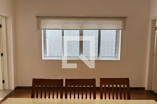 Sala de Jantar de casa para alugar com 4 quartos, 260m² em Água Branca, São Paulo