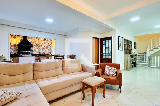 Casa de Condomínio à venda com 3 quartos, 254m² em Vila Sao Judas Tadeu, Guarulhos
