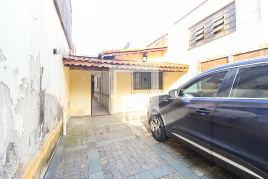 Garagem de casa para alugar com 2 quartos, 200m² em Parada Xv de Novembro, São Paulo