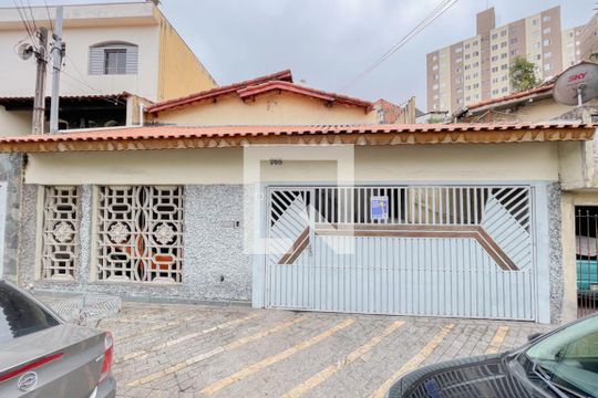 Fachada de casa à venda com 5 quartos, 273m² em Baeta Neves, São Bernardo do Campo
