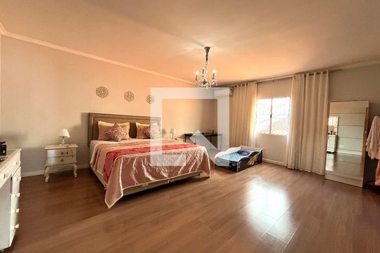 Suite 1 de casa à venda com 3 quartos, 360m² em Jabaquara, São Paulo