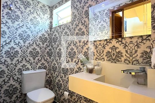 Lavabo de casa à venda com 3 quartos, 360m² em Jabaquara, São Paulo