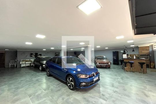 Garagem de casa à venda com 3 quartos, 360m² em Jabaquara, São Paulo