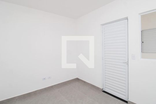 Quarto de apartamento para alugar com 1 quarto, 30m² em Vila Nova Cachoeirinha, São Paulo