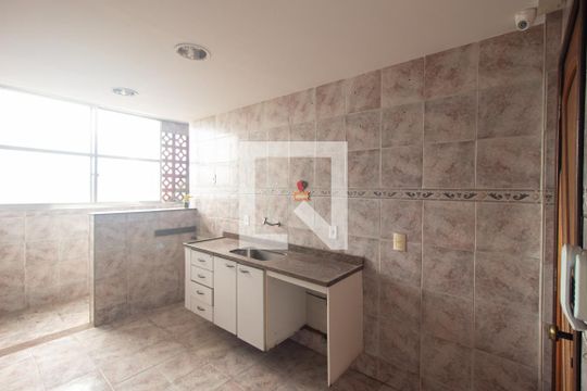 Cozinha de apartamento à venda com 2 quartos, 70m² em Campo Grande, Rio de Janeiro