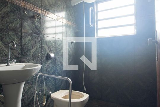 Banheiro 1 de apartamento à venda com 2 quartos, 70m² em Campo Grande, Rio de Janeiro