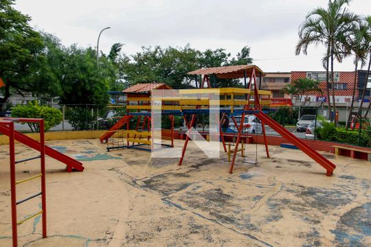 Área comum - Playground de apartamento para alugar com 3 quartos, 73m² em Piratininga, Osasco