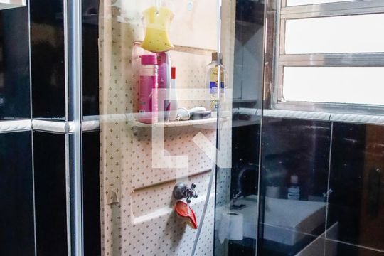 Banheiro da Suíte 2 de apartamento para alugar com 3 quartos, 73m² em Piratininga, Osasco