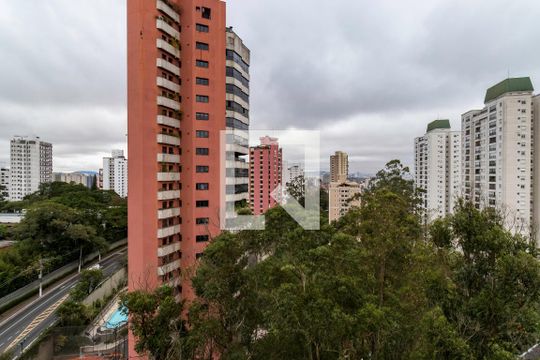 Suíte - Vista de apartamento à venda com 3 quartos, 195m² em Vila Andrade, São Paulo