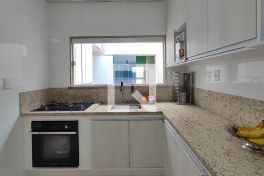 Cozinha de casa à venda com 3 quartos, 170m² em Jardim Itatiaia, Campinas