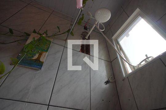 Banheiro Corredor de casa à venda com 2 quartos, 36m² em Costa E Silva, Porto Alegre