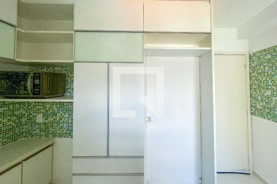 Cozinha de apartamento à venda com 3 quartos, 120m² em Pinheiros, São Paulo