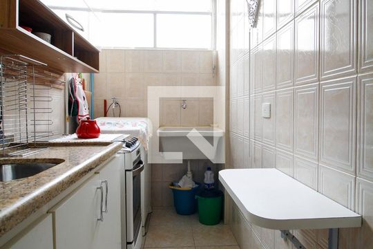 Cozinha e Área de Serviço de apartamento à venda com 1 quarto, 45m² em Vila Mariana, São Paulo