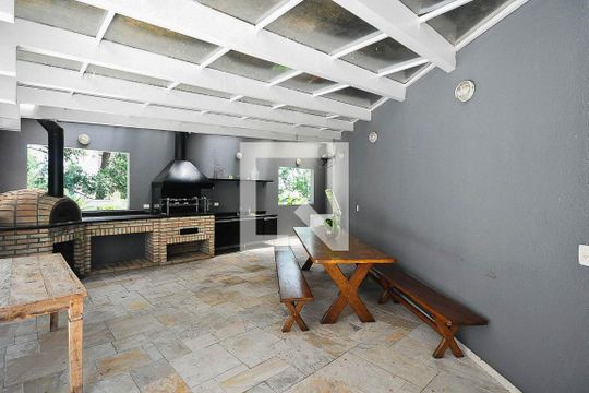 Área comum de apartamento para alugar com 1 quarto, 87m² em Vila Suzana, São Paulo