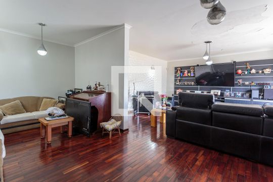 Sala de casa para alugar com 4 quartos, 780m² em Indianópolis, São Paulo