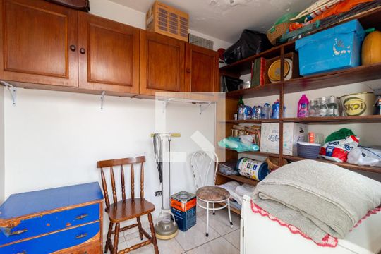 Depósito de casa à venda com 3 quartos, 113m² em Vila Regente Feijó, São Paulo