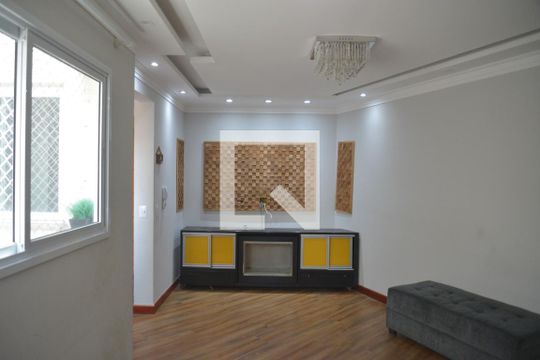 Sala de apartamento à venda com 4 quartos, 73m² em Parque das Nações, Santo André