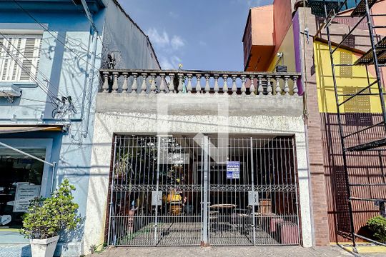Fachada de casa para alugar com 5 quartos, 200m² em Ipiranga, São Paulo