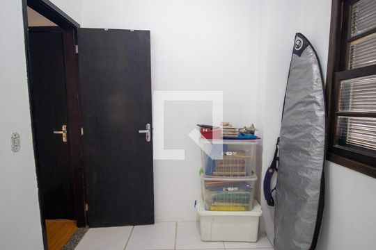 Quarto 1 de casa à venda com 3 quartos, 250m² em Vargem Pequena, Rio de Janeiro