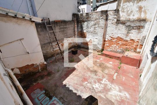 Quintal de casa para alugar com 2 quartos, 80m² em Bonfim, Campinas