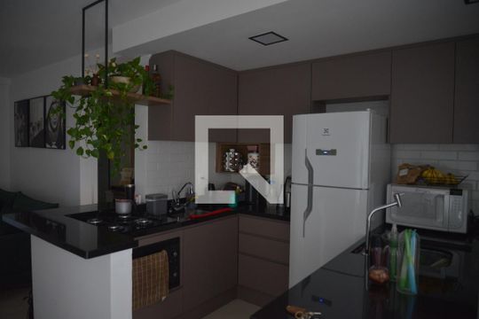 Cozinha de apartamento à venda com 2 quartos, 62m² em Jardim, Santo André